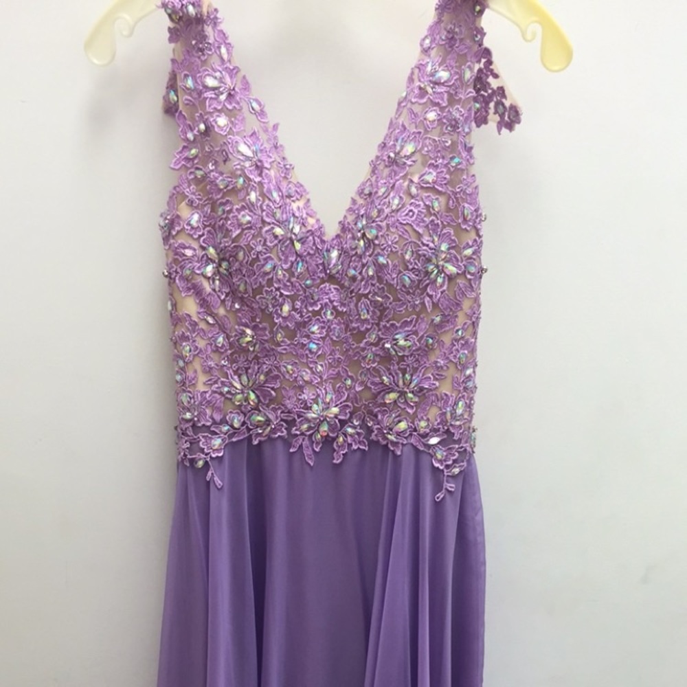Beaded keyhole back prom dress